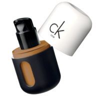 calvin-klein-maquillaje-3-en-1-spf8-caramel