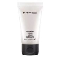 sized-to-go-oil-control-locion-rostro-mac